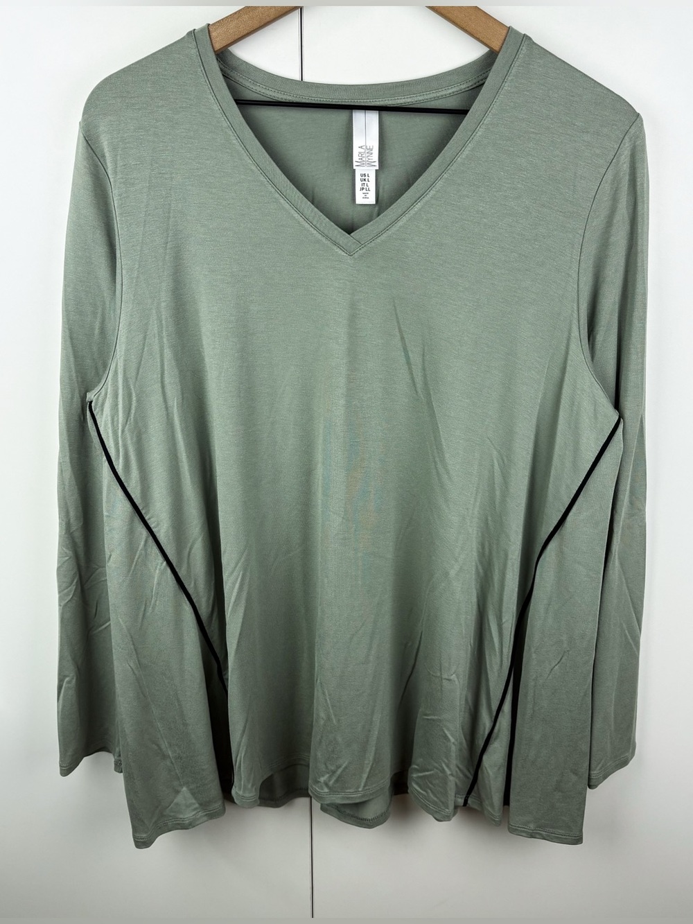 MarlaWynne Sage Green V Neck Long Sleeve Stretch Soft Tee Shirt Top Blouse Large